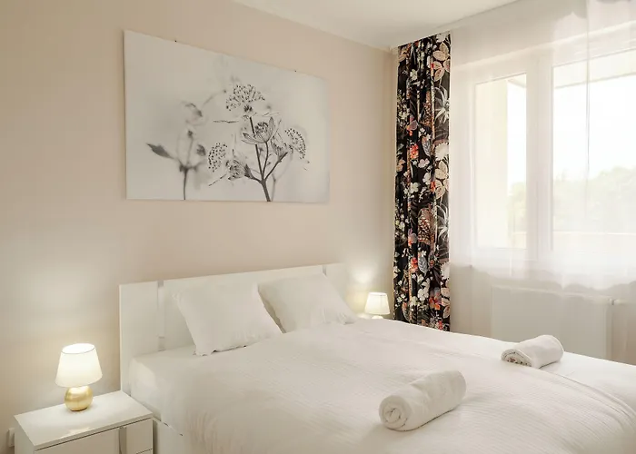 Rentplanet - Miedziana Apartment