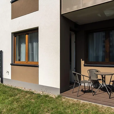 アパート Rentplanet - Miedziana